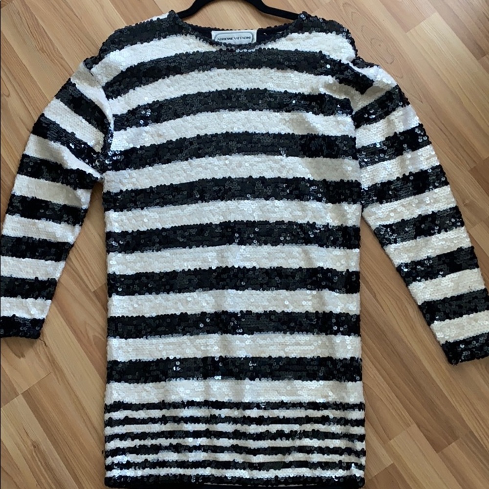 Black and white sequins dress